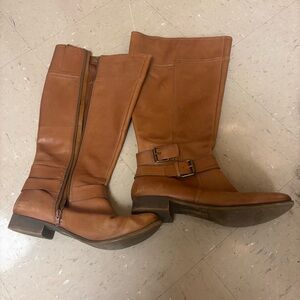 Brown leather buckle boots with small heel